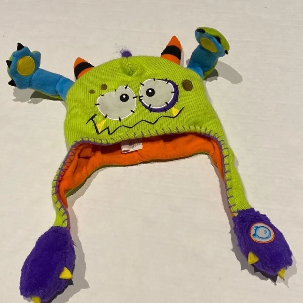 See video for hat movements! perfect for Halloween